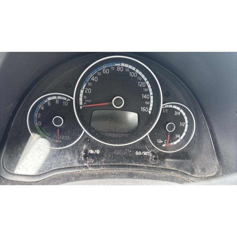 VOLKSWAGEN UP PHASE 2 E-UP Photo n°16