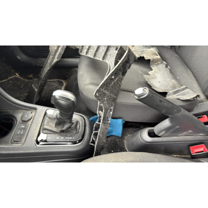 VOLKSWAGEN UP PHASE 2 E-UP Photo n°18