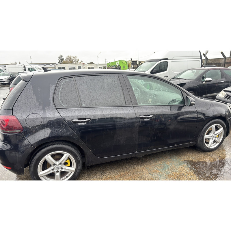 VOLKSWAGEN GOLF 6 1.6 TDI - 16V TURBO Photo n°6