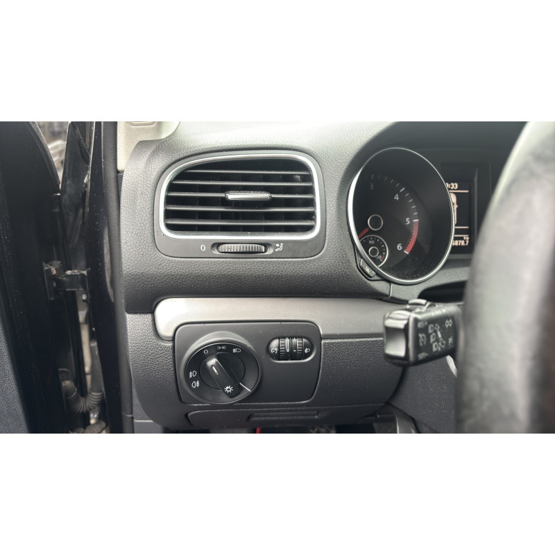 VOLKSWAGEN GOLF 6 1.6 TDI - 16V TURBO Photo n°16