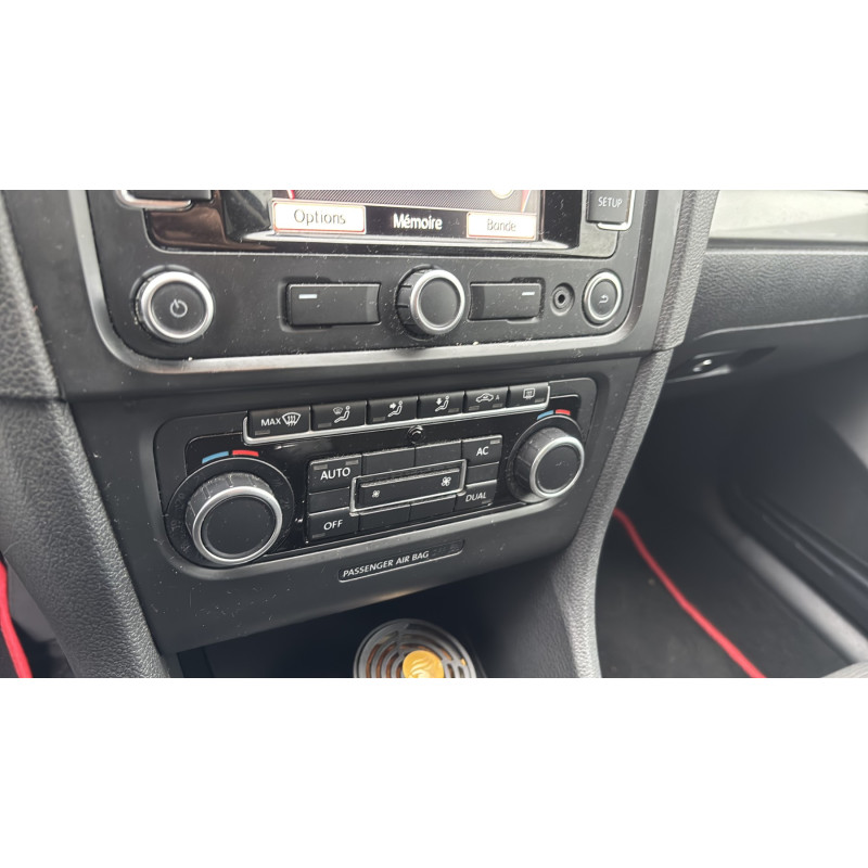VOLKSWAGEN GOLF 6 1.6 TDI - 16V TURBO Photo n°20