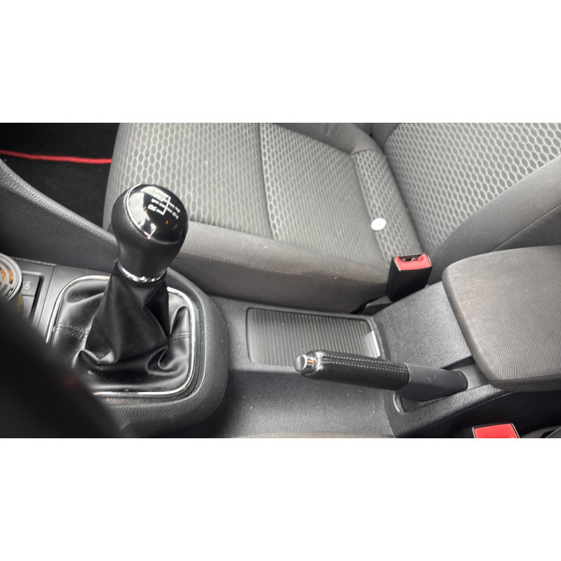 VOLKSWAGEN GOLF 6 1.6 TDI - 16V TURBO Photo n°21