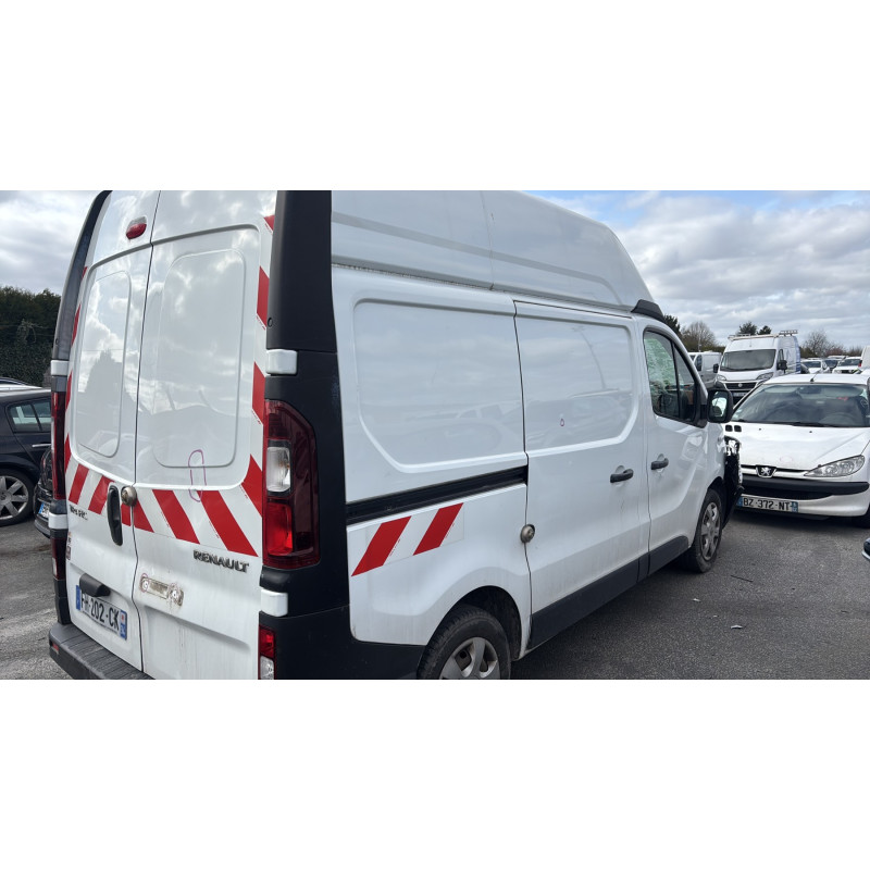 RENAULT TRAFIC 3 COURT PHASE 1 1.6 DCI - 16V TURBO Photo n°13