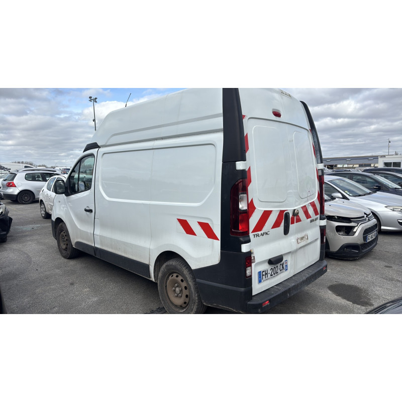 RENAULT TRAFIC 3 COURT PHASE 1 1.6 DCI - 16V TURBO Photo n°14
