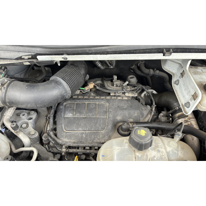 RENAULT TRAFIC 3 COURT PHASE 1 1.6 DCI - 16V TURBO Photo n°32