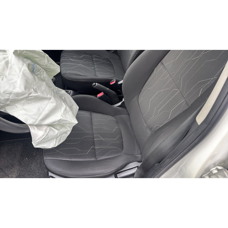 KIA PICANTO 2 PHASE 1 1.0i - 12V Photo n°22