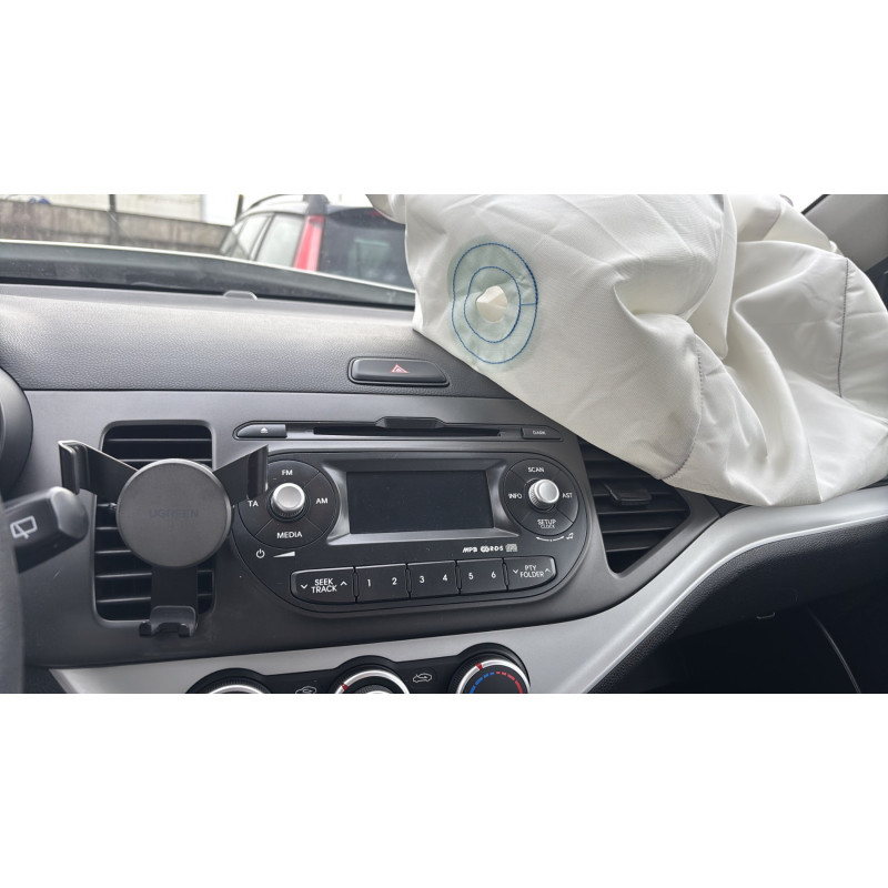 KIA PICANTO 2 PHASE 1 1.0i - 12V Photo n°29