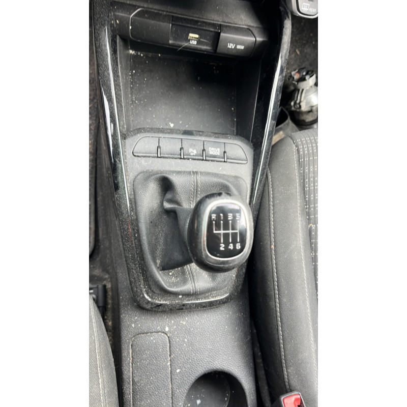 KIA STONIC PHASE 2 1.0 GDI - 12V TURBO HYBRID Photo n°8
