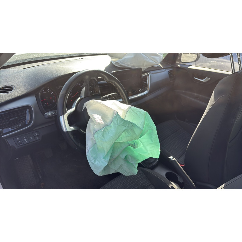 KIA STONIC PHASE 2 1.0 GDI - 12V TURBO HYBRID Photo n°22
