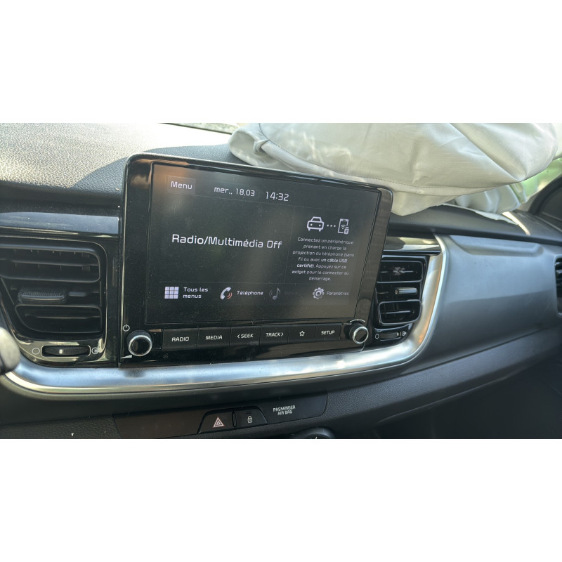 KIA STONIC PHASE 2 1.0 GDI - 12V TURBO HYBRID Photo n°28