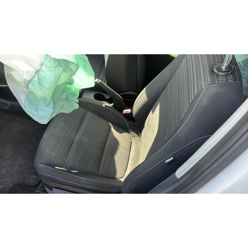KIA STONIC PHASE 2 1.0 GDI - 12V TURBO HYBRID Photo n°36