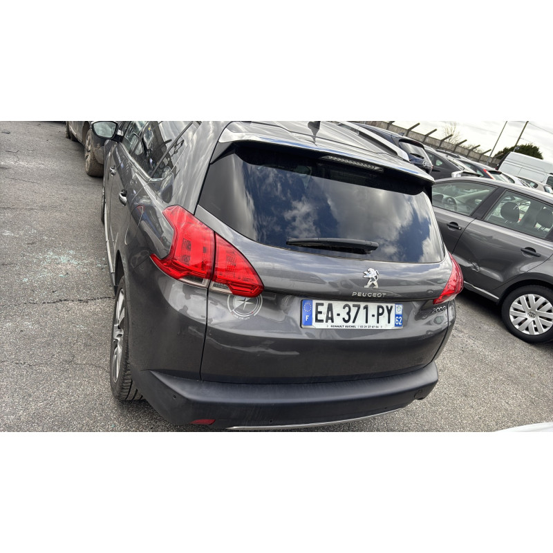 PEUGEOT 2008 1 PHASE 1 1.2 PURETECH - 12V TURBO Photo n°5