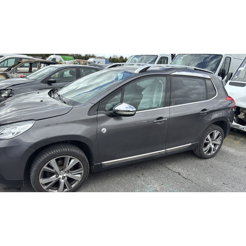 PEUGEOT 2008 1 PHASE 1 1.2 PURETECH - 12V TURBO Photo n°8