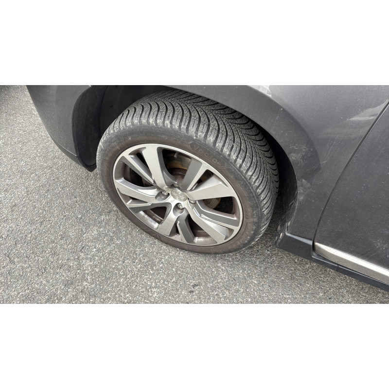 PEUGEOT 2008 1 PHASE 1 1.2 PURETECH - 12V TURBO Photo n°22