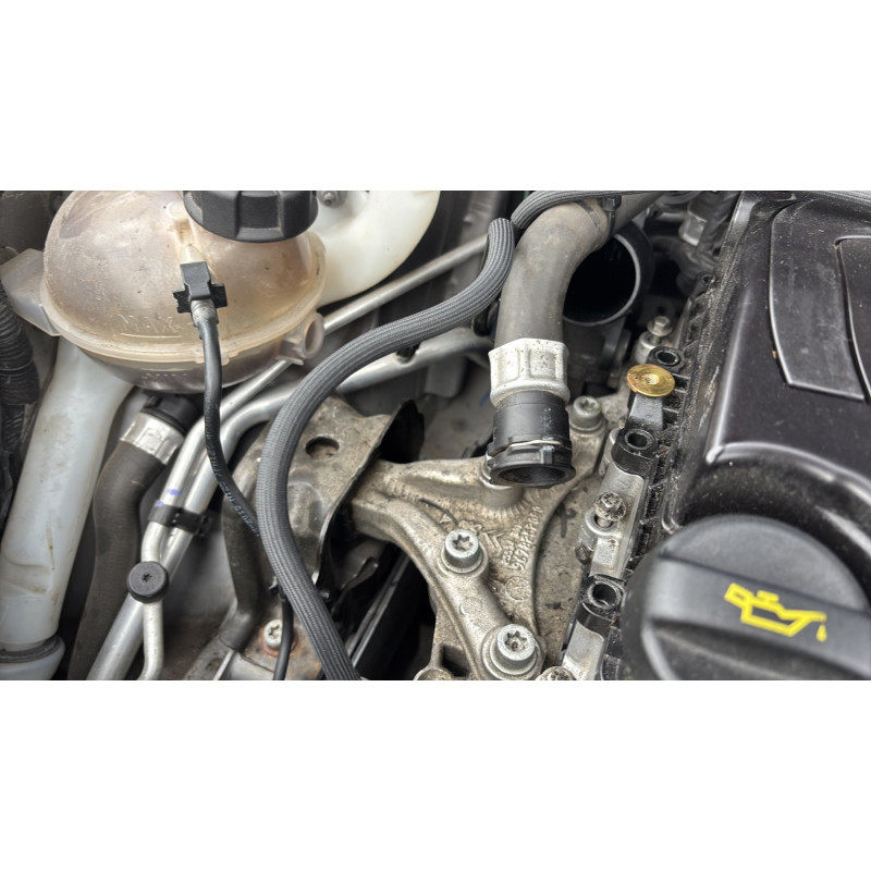 PEUGEOT 2008 1 PHASE 1 1.2 PURETECH - 12V TURBO Photo n°27