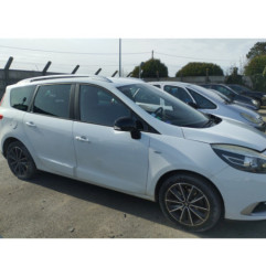 RENAULT GRAND SCENIC 3 PHASE 3 1.2i - 16V TURBO TCE 130