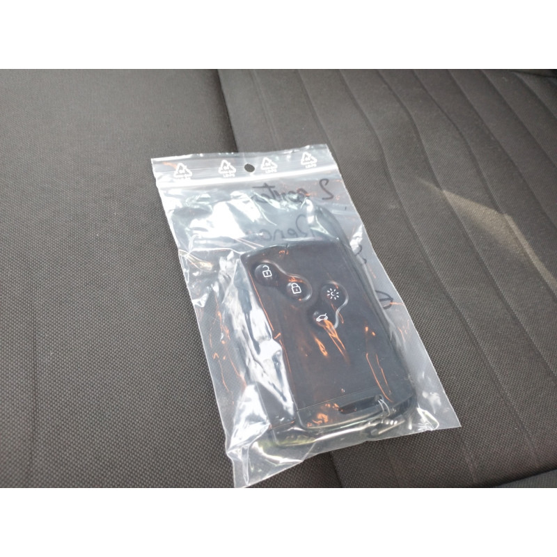 RENAULT GRAND SCENIC 3 PHASE 3 1.2i - 16V TURBO TCE 130 Photo n°21