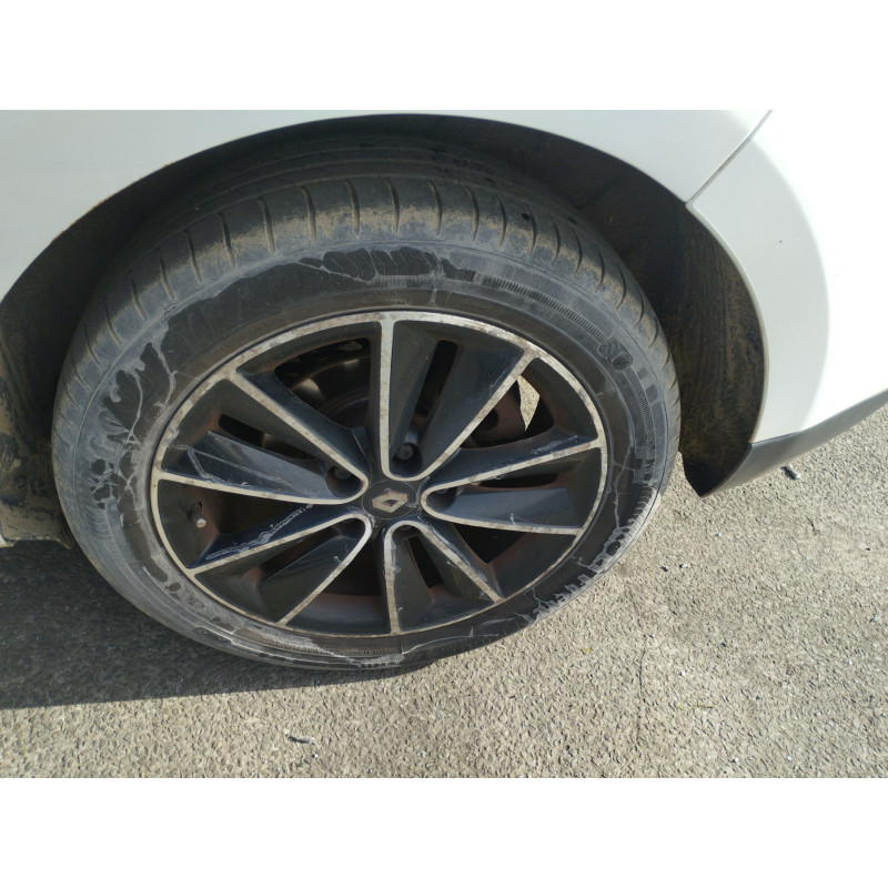 RENAULT GRAND SCENIC 3 PHASE 3 1.2i - 16V TURBO TCE 130 Photo n°22