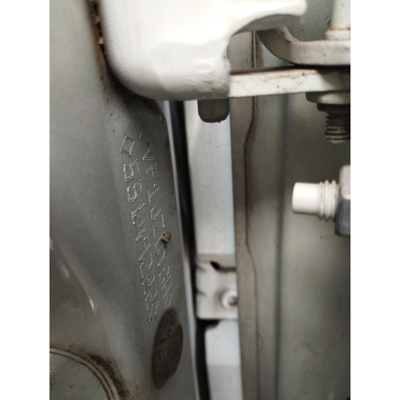 RENAULT GRAND SCENIC 3 PHASE 3 1.2i - 16V TURBO TCE 130 Photo n°26