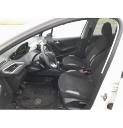 PEUGEOT 208 1 PHASE 1 1.2 VTI - 12V