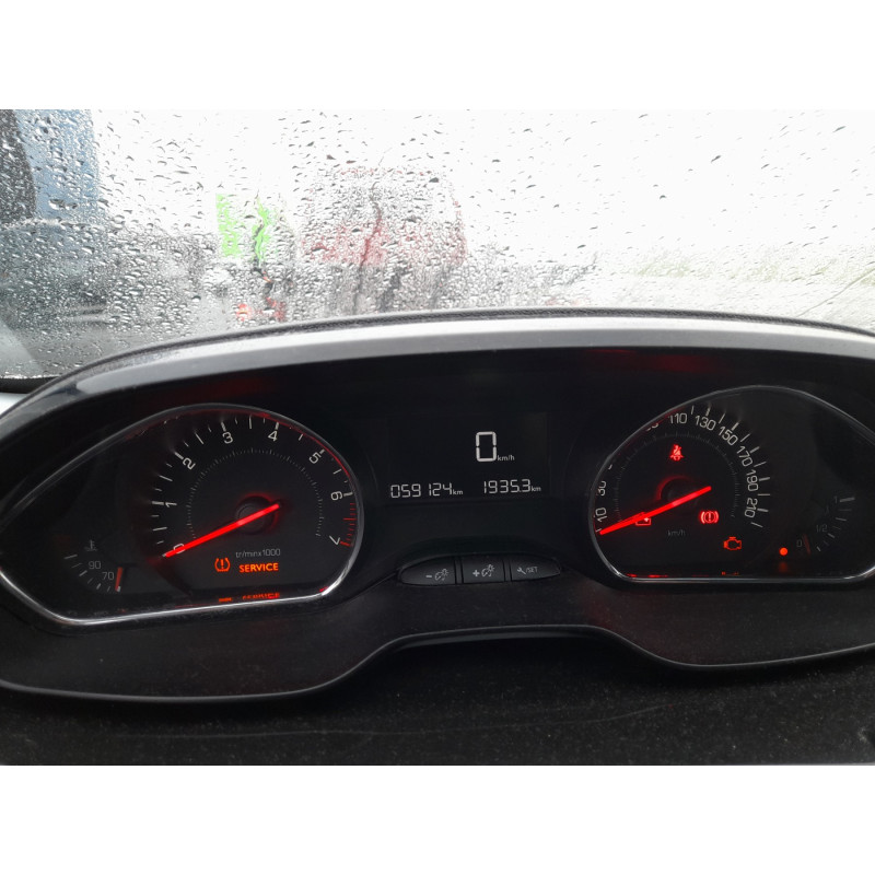 PEUGEOT 208 1 PHASE 1 1.2 VTI - 12V Photo n°10