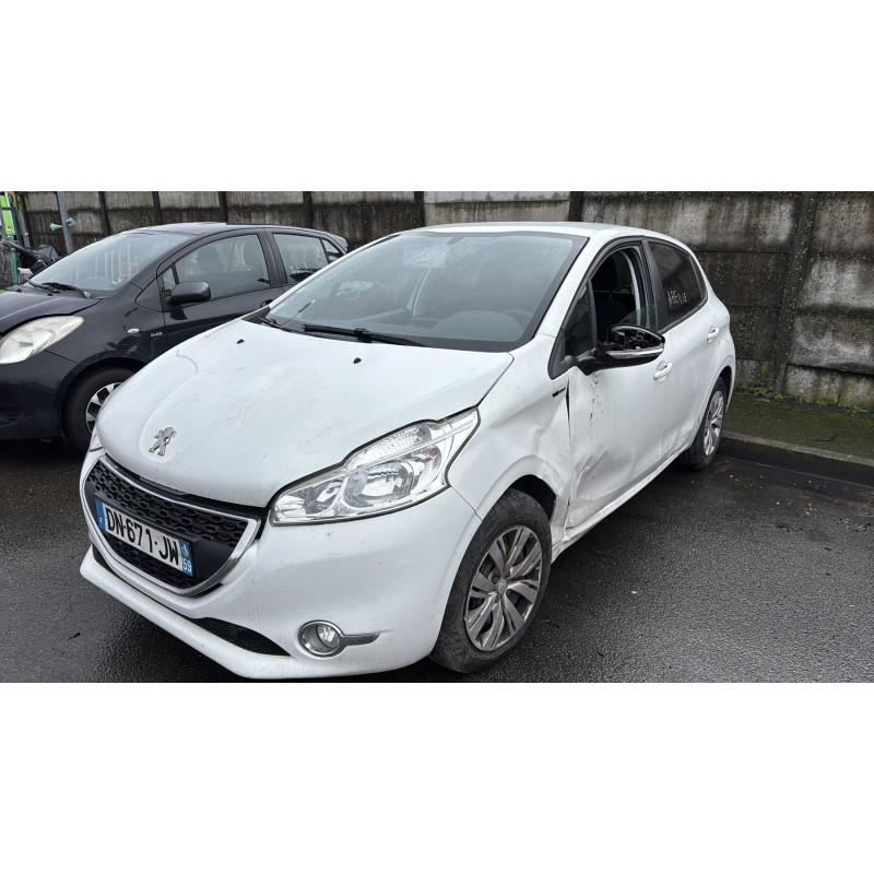 PEUGEOT 208 1 PHASE 1 1.2 VTI - 12V Photo n°12