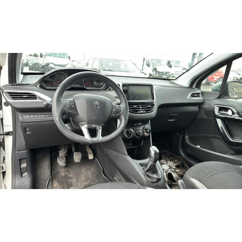 PEUGEOT 208 1 PHASE 1 1.2 VTI - 12V Photo n°26