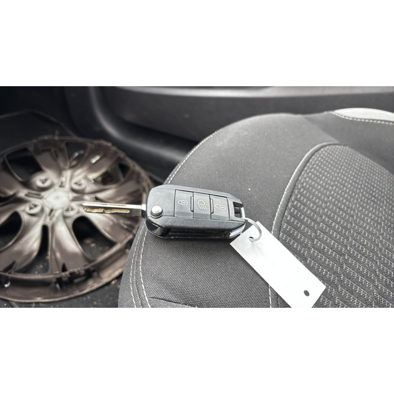 PEUGEOT 208 1 PHASE 1 1.2 VTI - 12V Photo n°33