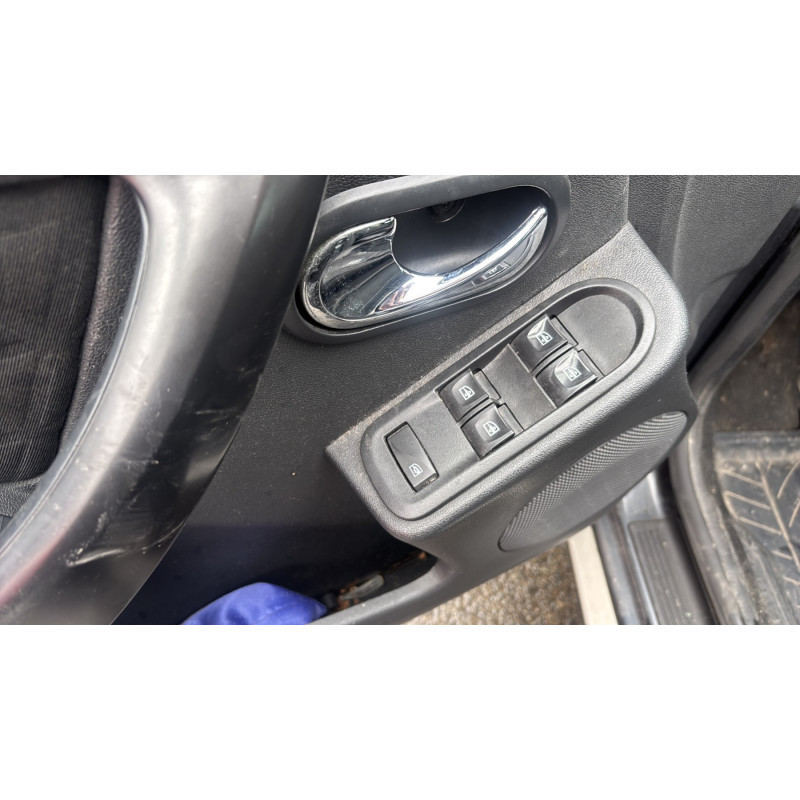 DACIA DUSTER 1 PHASE 2 1.5 DCI - 8V TURBO Photo n°11
