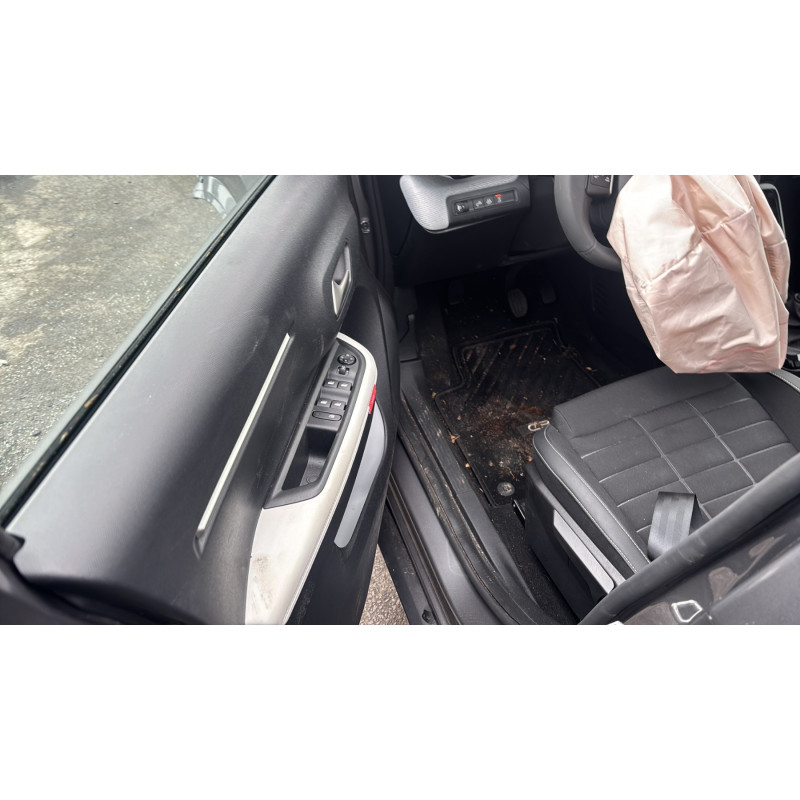 CITROEN C3 4 1.2 PURETECH - 12V TURBO Photo n°9