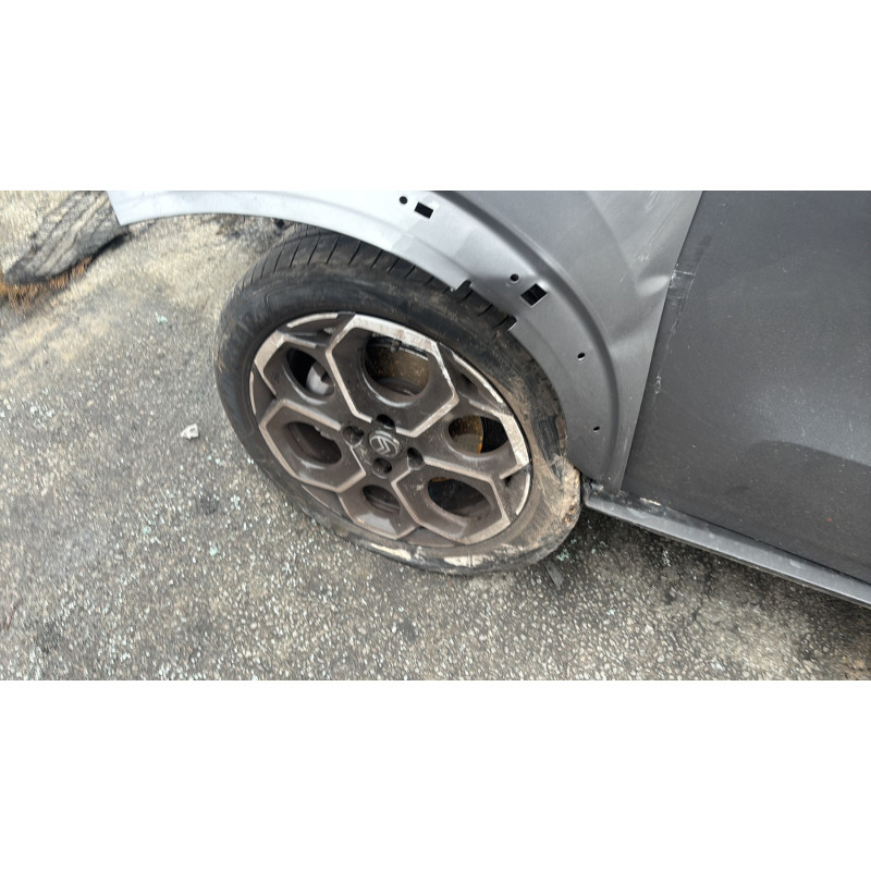CITROEN C3 4 1.2 PURETECH - 12V TURBO Photo n°23