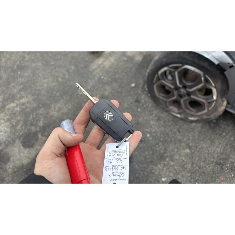 CITROEN C3 4 1.2 PURETECH - 12V TURBO Photo n°26