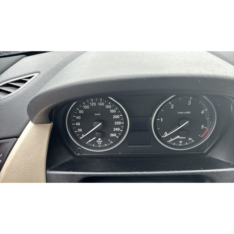 BMW X1 E84 PHASE 1 23d 2.0D - 16V TURBO XDRIVE 4X4 Photo n°9