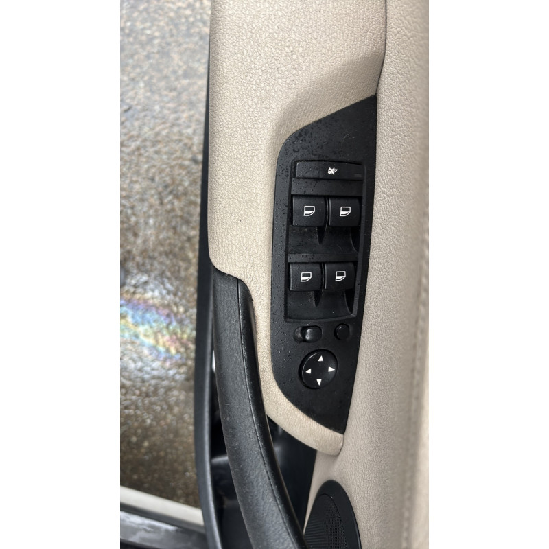 BMW X1 E84 PHASE 1 23d 2.0D - 16V TURBO XDRIVE 4X4 Photo n°21
