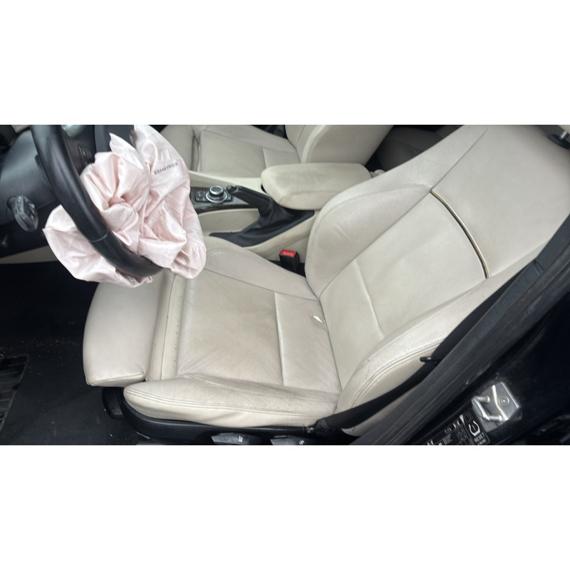BMW X1 E84 PHASE 1 23d 2.0D - 16V TURBO XDRIVE 4X4 Photo n°22