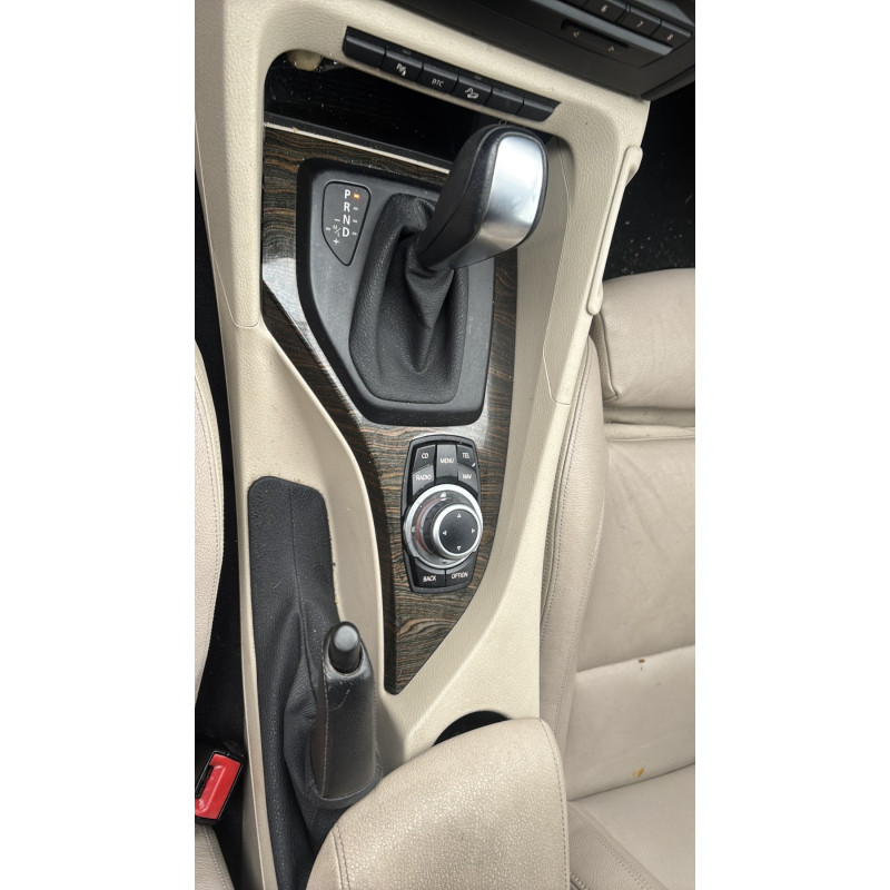 BMW X1 E84 PHASE 1 23d 2.0D - 16V TURBO XDRIVE 4X4 Photo n°30