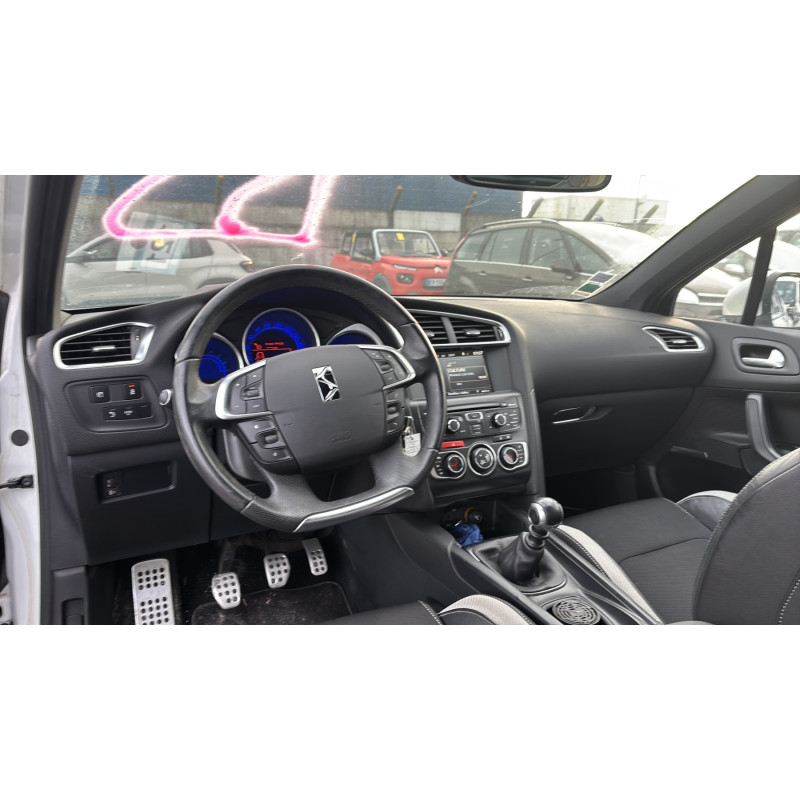 CITROEN DS4 PHASE 1 1.6 HDI - 8V TURBO Photo n°25