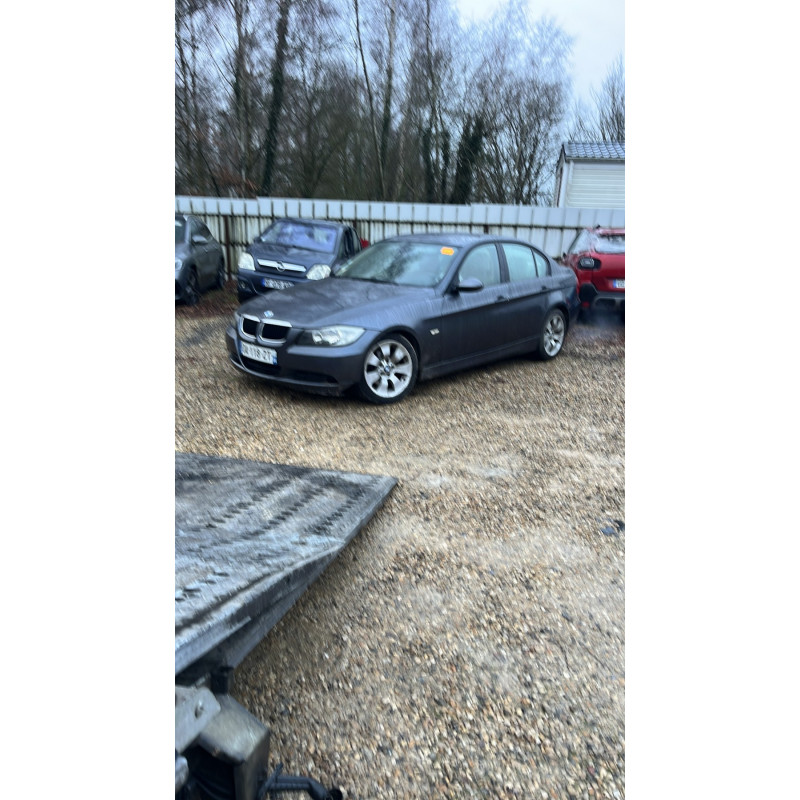 BMW SERIE 3 E90 PHASE 1 320d 2.0D - 16V TURBO Photo n°1