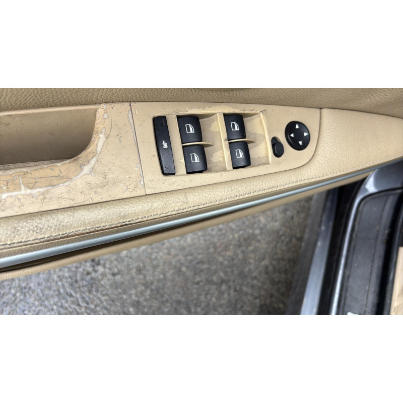BMW SERIE 3 E90 PHASE 1 320d 2.0D - 16V TURBO Photo n°36