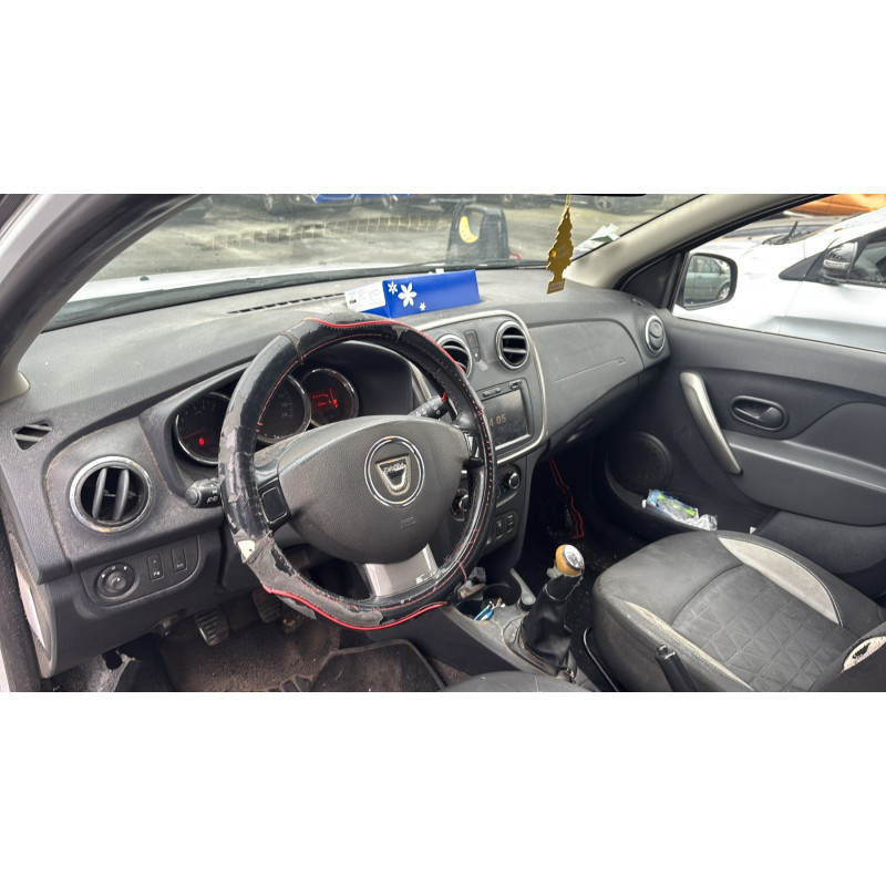DACIA SANDERO 2 PHASE 1 0.9i - 12V TURBO TCE 90 Photo n°16