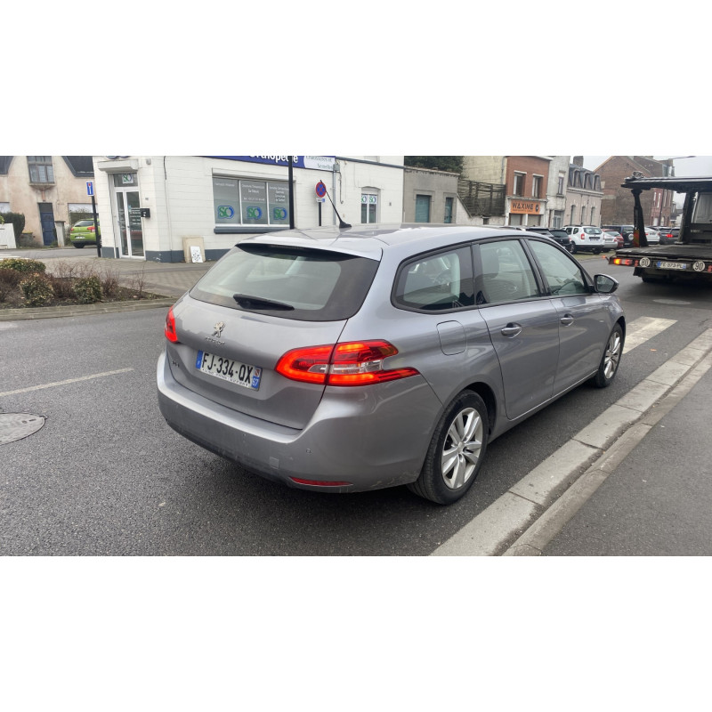 PEUGEOT 308 2 SW PHASE 2 BREAK 1.5 BLUE HDI - 16V TURBO Photo n°4