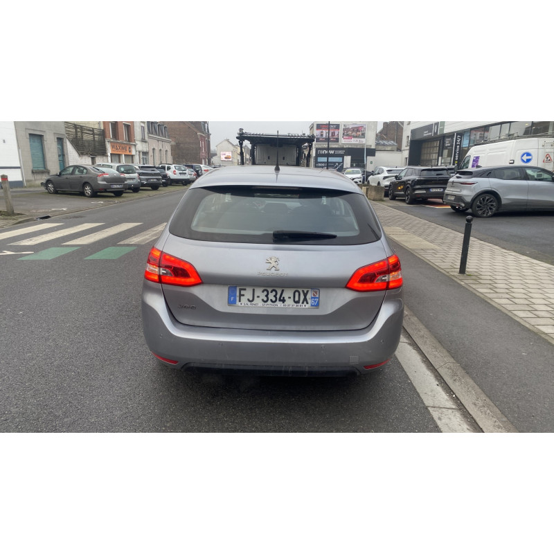 PEUGEOT 308 2 SW PHASE 2 BREAK 1.5 BLUE HDI - 16V TURBO Photo n°6