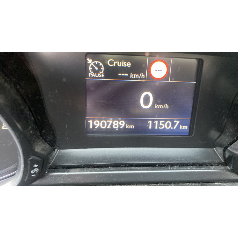 PEUGEOT 308 2 SW PHASE 2 BREAK 1.5 BLUE HDI - 16V TURBO Photo n°13