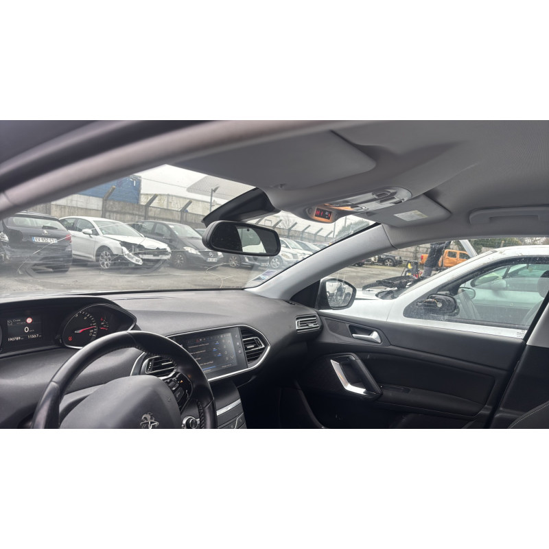 PEUGEOT 308 2 SW PHASE 2 BREAK 1.5 BLUE HDI - 16V TURBO Photo n°21