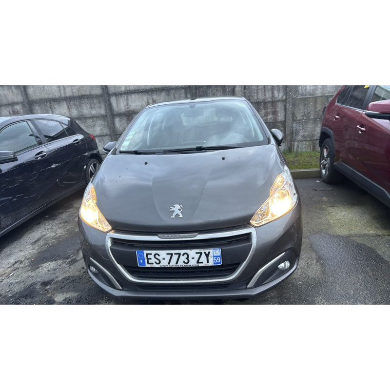 PEUGEOT 208 1 PHASE 2 1.6 BLUE HDI - 8V TURBO Photo n°9