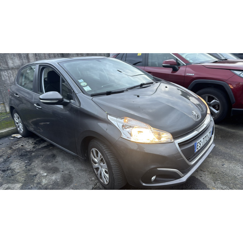 PEUGEOT 208 1 PHASE 2 1.6 BLUE HDI - 8V TURBO Photo n°10