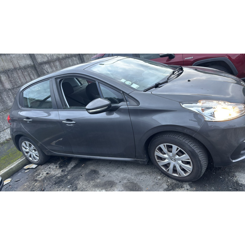 PEUGEOT 208 1 PHASE 2 1.6 BLUE HDI - 8V TURBO Photo n°11