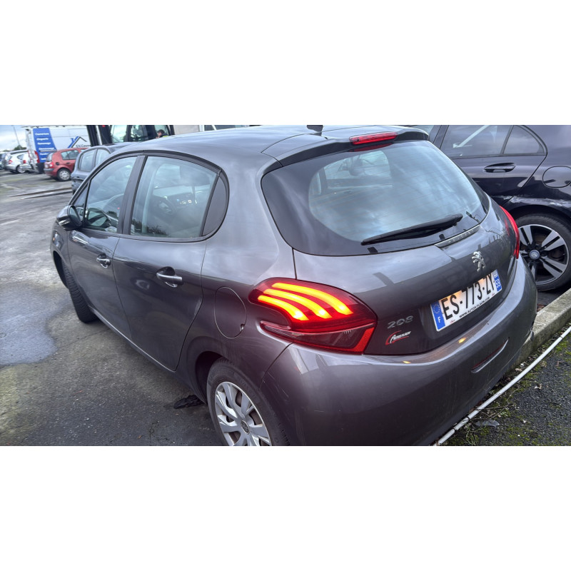 PEUGEOT 208 1 PHASE 2 1.6 BLUE HDI - 8V TURBO Photo n°14