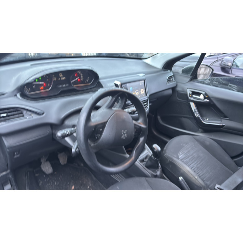 PEUGEOT 208 1 PHASE 2 1.6 BLUE HDI - 8V TURBO Photo n°18