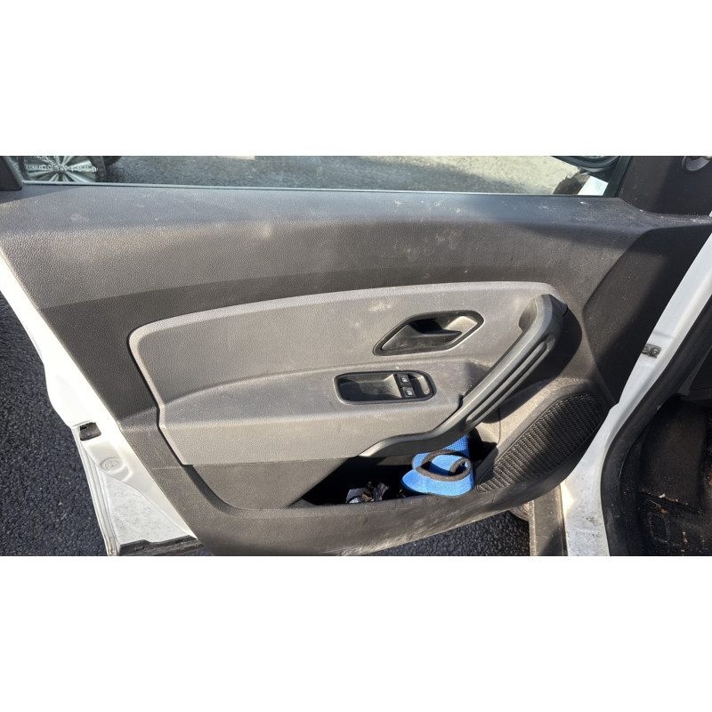 DACIA DUSTER 2 PHASE 1 1.5 BLUE DCI - 8V TURBO Photo n°15